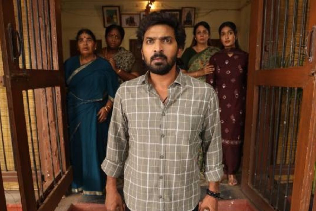 OTT: ఇంట్లో శవంతో చెప్పుకోలేని తంటా..! ఈ అడల్ట్ కామెడీ సినిమా ఫ్యామిలీతో అస్సలు చూడకండి