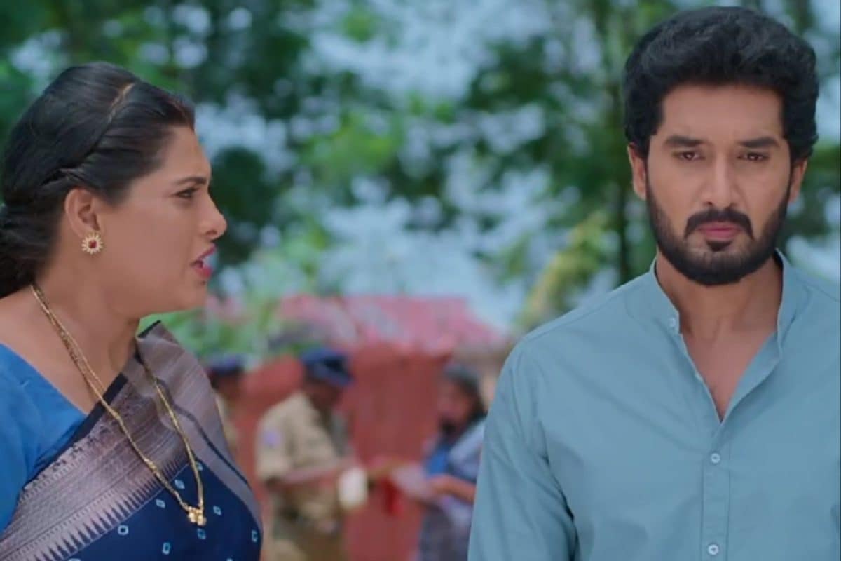 నీ వల్లే ఇదంతా జరిగింది పిన్ని.. కావేరిపై రెచ్చిపోయిన కార్తీక్! ఈ సీరియల్ ఏంట్రా బాబు!
