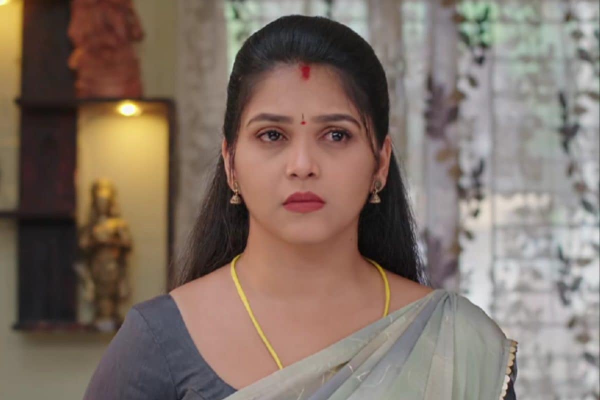 బాలుని తప్పుగా అపార్ధం చేసుకుంటున్న మీనా.. మనోజ్ జాబ్ పోయే.. పాపం రోహిణి!