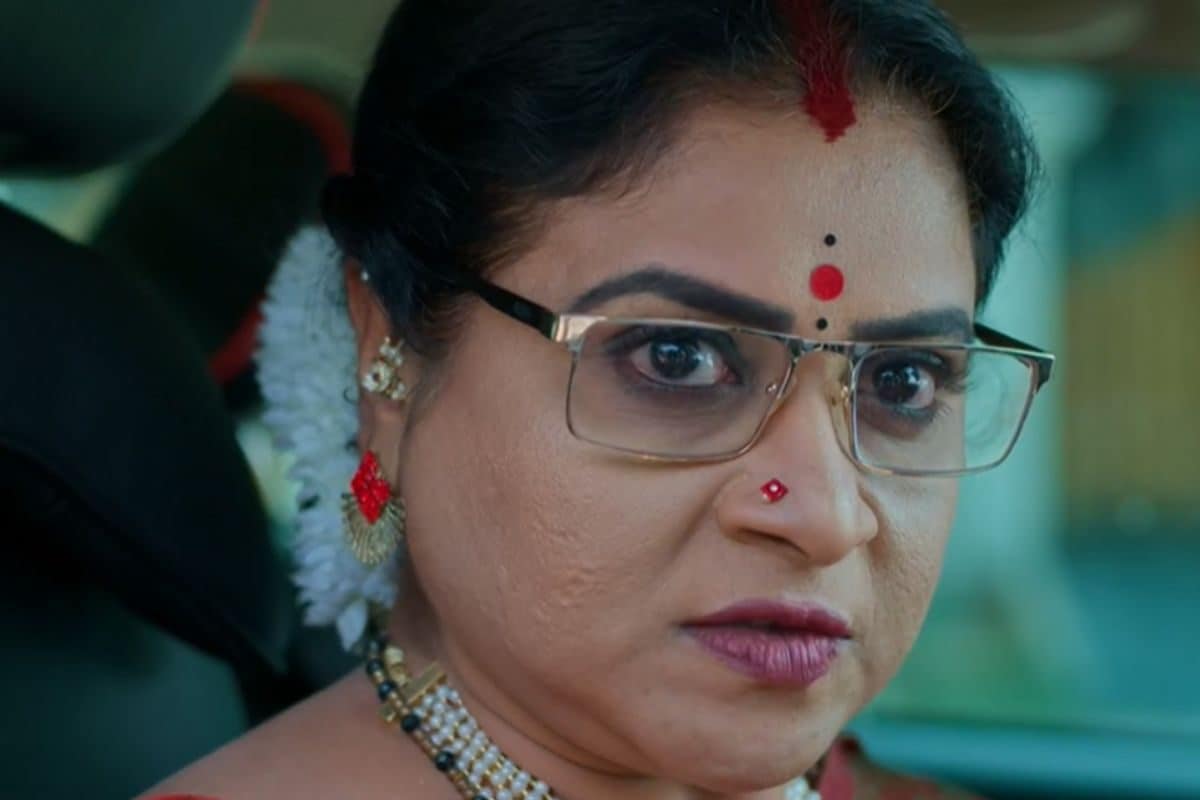 ఒసేయ్ జ్యోత్స్న.. నా కొడుకును, ధశరథ్ చంపాలనుకున్నది నువ్వే అని తెలిస్తే.. నీ సంగతి చూస్తా!