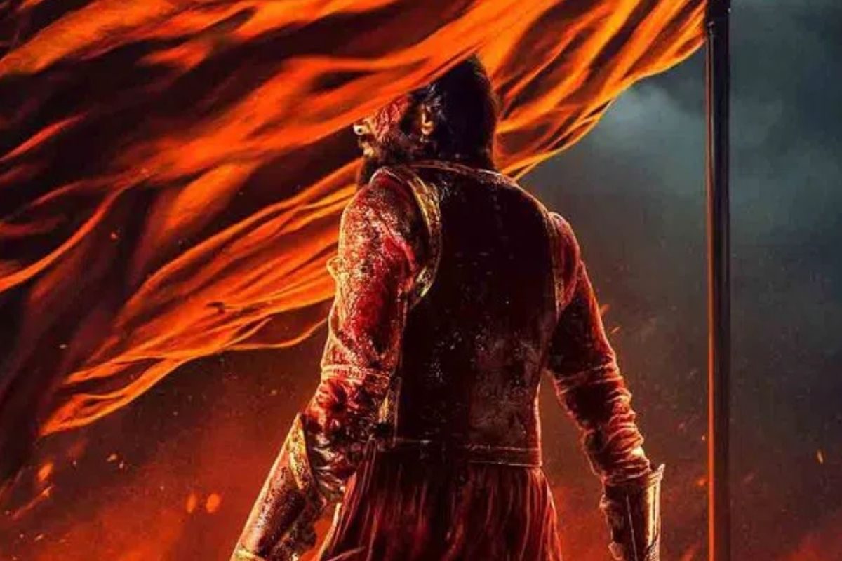 Raja Shivaji Movie: రోమాలు నిక్కబొరుచుకునేలా 'రాజా శివాజీ' ఫస్ట్ లుక్ పోస్టర్!