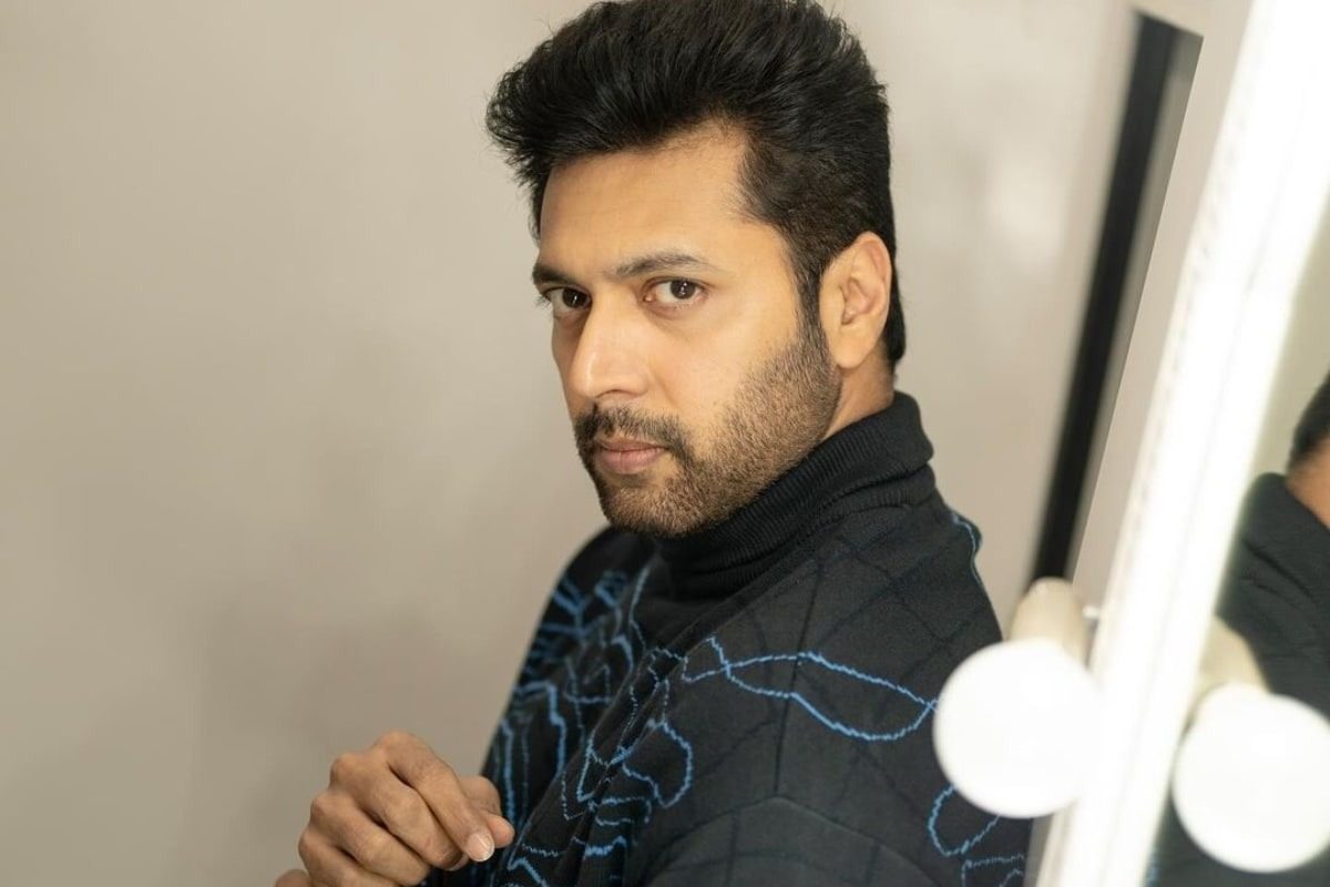 Jayam Ravi: మెగాఫోన్ పట్టనున్న స్టార్ హీరో.. అది కూడా కమెడియన్‌తో సినిమా...!