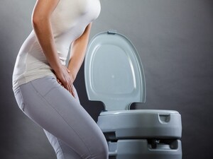 6 Yoga Poses for Better Urine Control