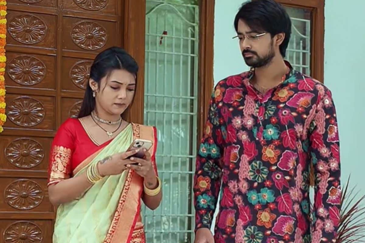 అబ్బా పొట్టి పోలీస్‌నే మోసం చేశారు కదా? యామిని, రాజ్ పెళ్లి అయిపొయింది.. కావ్య పరిస్థితి ఏ