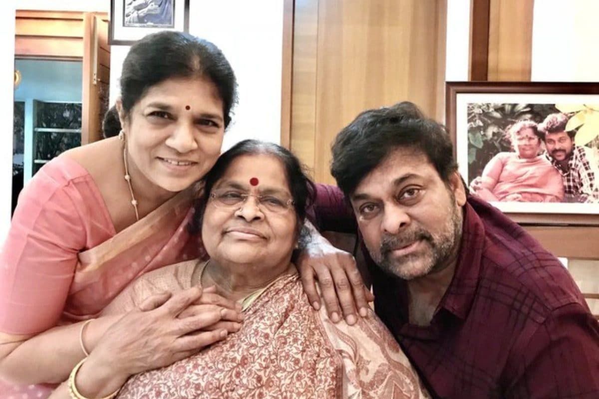 Chiranjeevi: చిరంజీవి తల్లికి తీవ్ర అస్వస్థత.. హుటాహుటిన హైదరాబాద్‌కు పవన్ కళ్యాణ్..