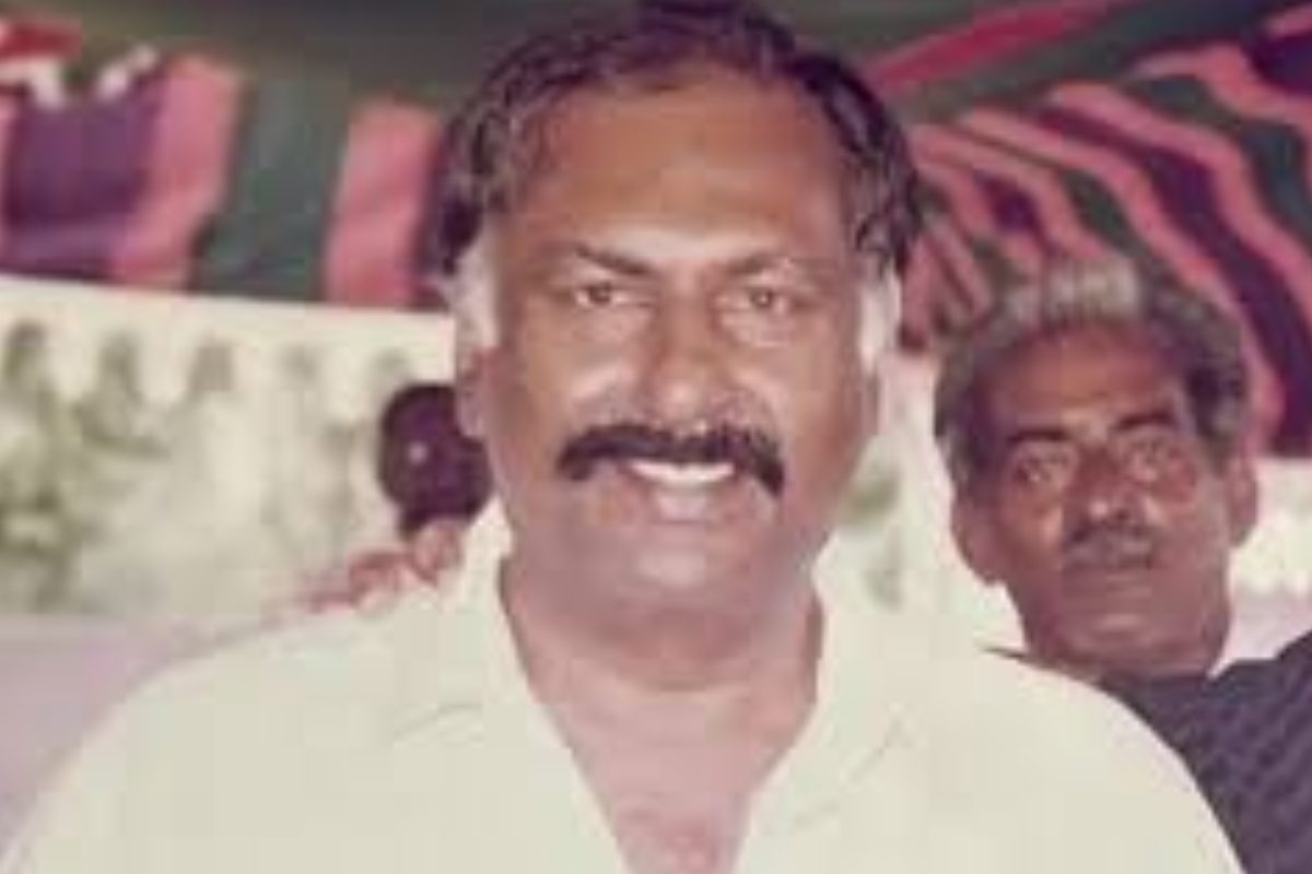 టాలీవుడ్‌లో తీవ్ర విషాదం.. సీనియర్ నిర్మాత కె. మహేంద్ర కన్నుమూత