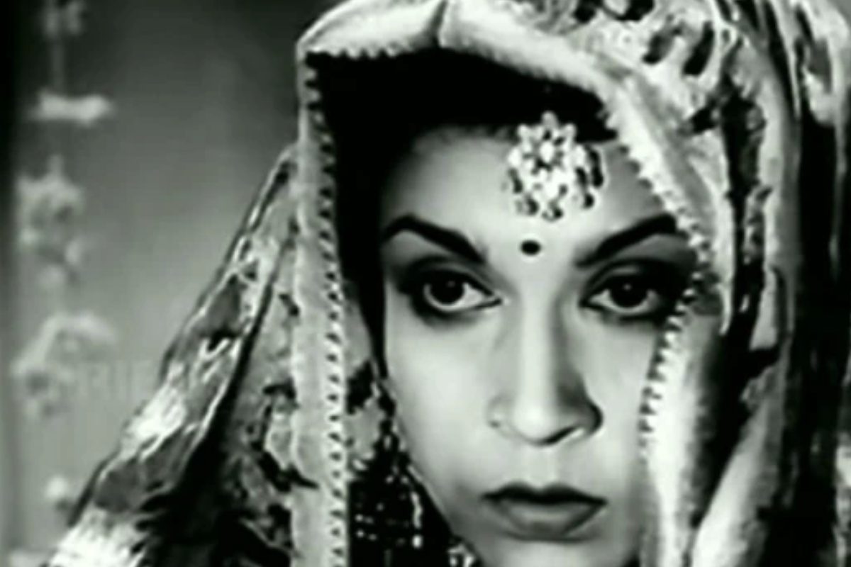 First Horror Movie: ఇండియాలో తొలి హారర్‌ మూవీ.. 76 ఏళ్ల క్రితమే వణికించింది.. ఇప్పుడు చూసి