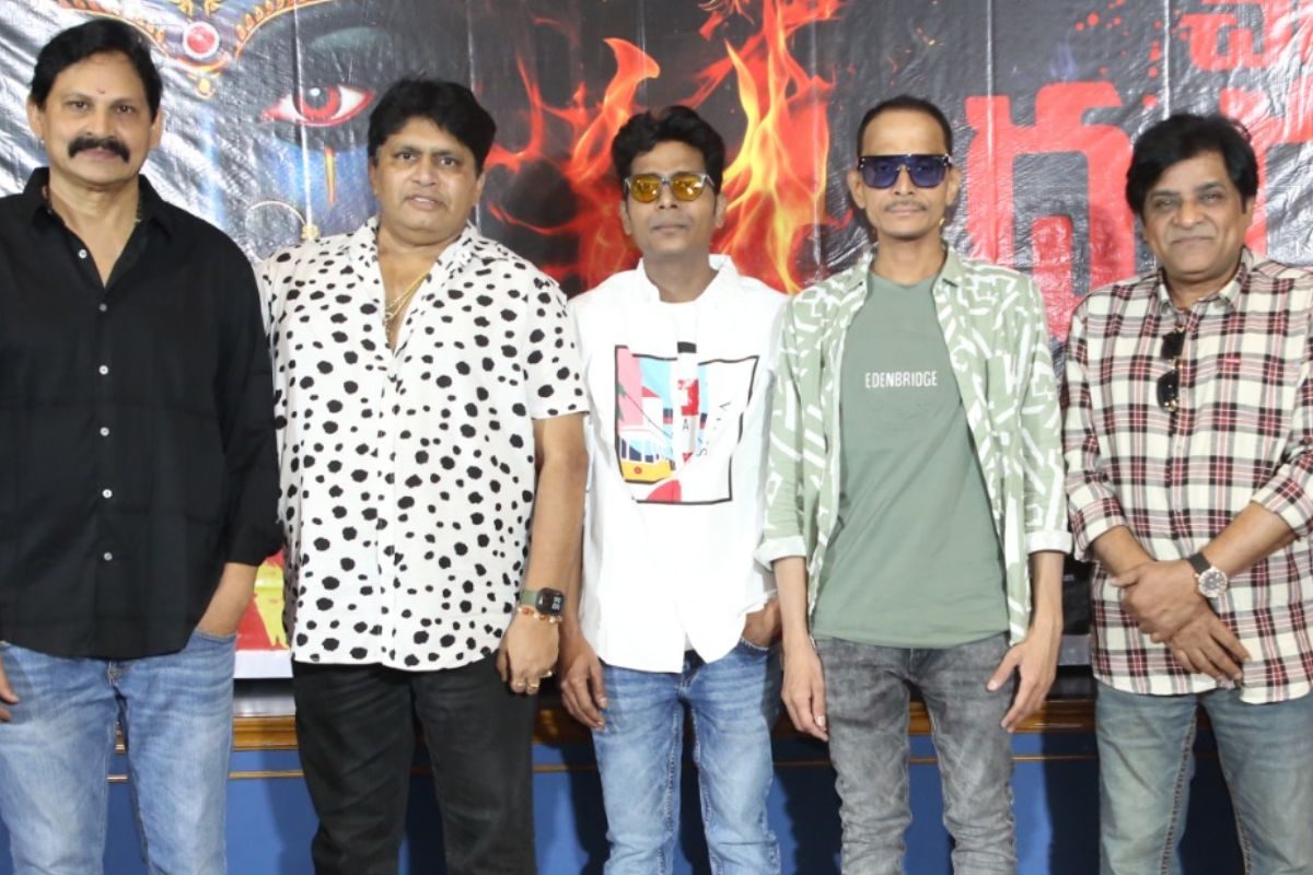 Chandi Durgama: అలీ క్లాప్‌తో గ్రాండ్‌గా లాంఛ్ అయిన 'చండీ దుర్గమా'..!