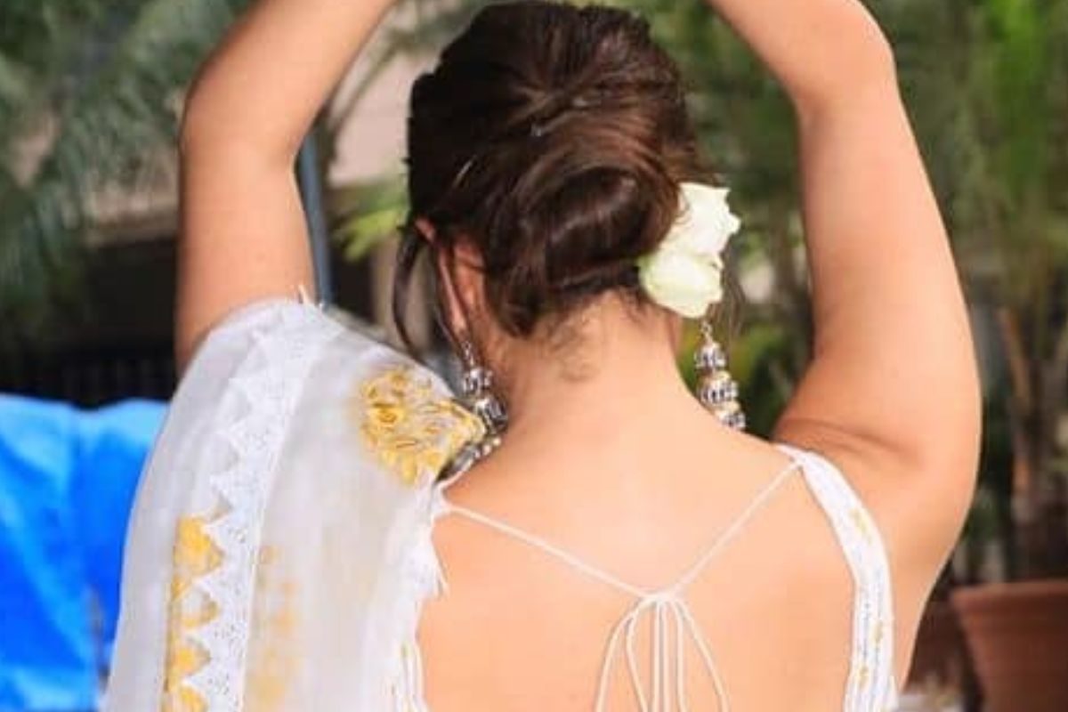 ఈ తెలుగు హీరోయిన్ ఫ్యామిలీ బ్యాక్‌గ్రౌండ్ తెలుసా..? హిట్లర్‌తో ఫైట్ చేసిన కుటుంబం