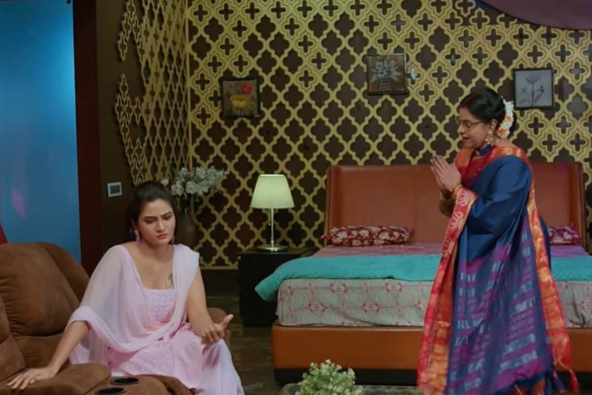 నీకు ఇద్దరు తండ్రులు ఉన్నారేమో.. నాకు ఉన్నది ఒక్కడే కొడుకు! జ్యోత్స్న పుట్టుకపై రెచ్చిపోయి