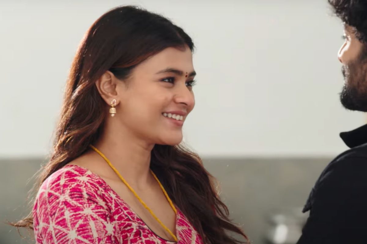 హెబ్బా పటేల్ 'చిక్కక చక్కిన గుమ్మ' సాంగ్.. ఏం ఫీల్ ఉంది మామ పాటలో..!