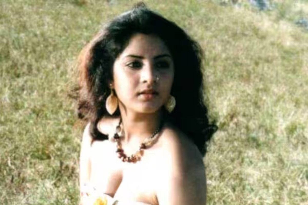 Divya Bharti: దివ్య భారతి పునర్జన్మ.. షాకింగ్ నిజాలు బయటపెట్టిన కజిన్..!