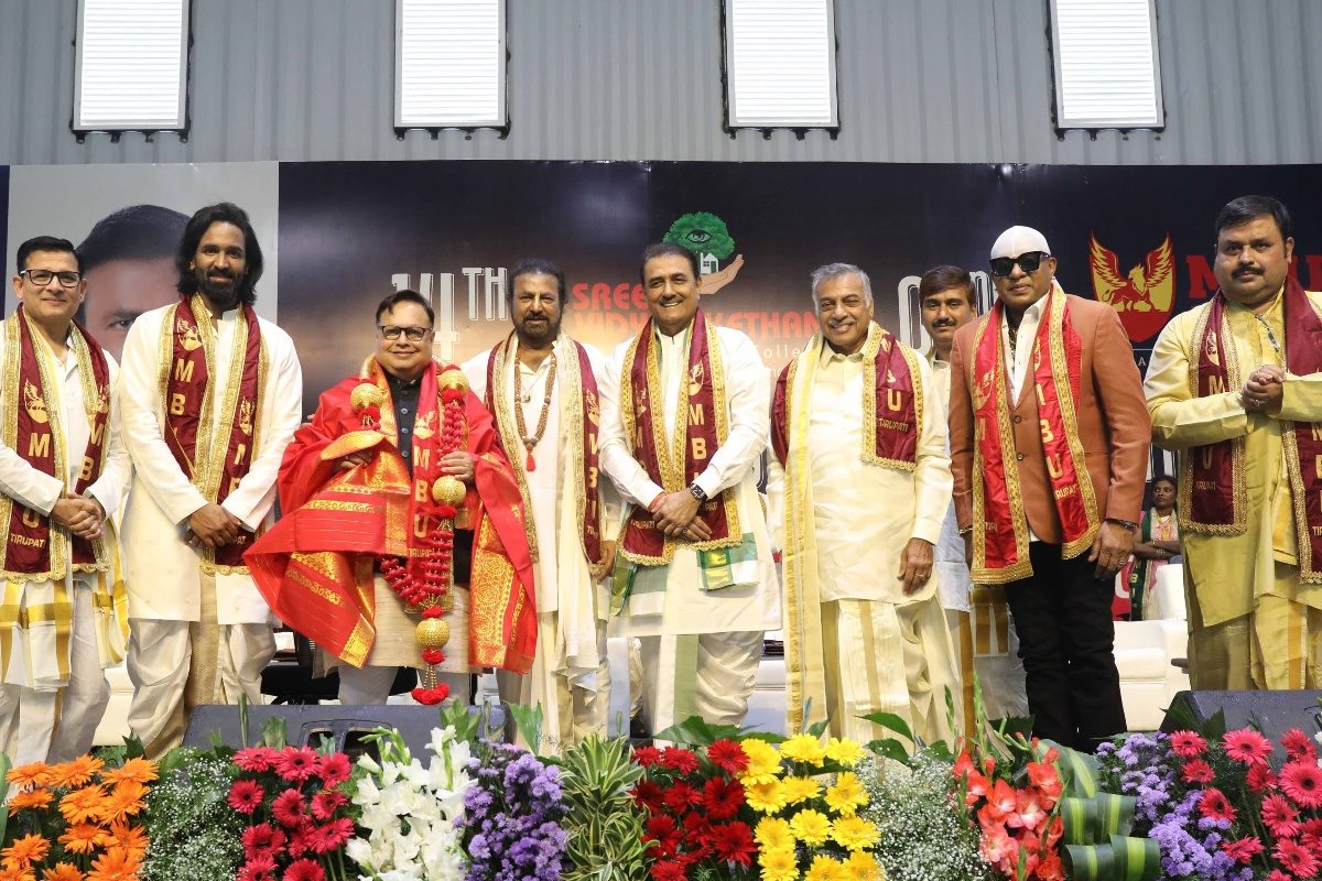 ఘనంగా మోహన్ బాబు విశ్వవిద్యాలయం ద్వితీయ స్నాతకోత్సవ కార్యక్రమం