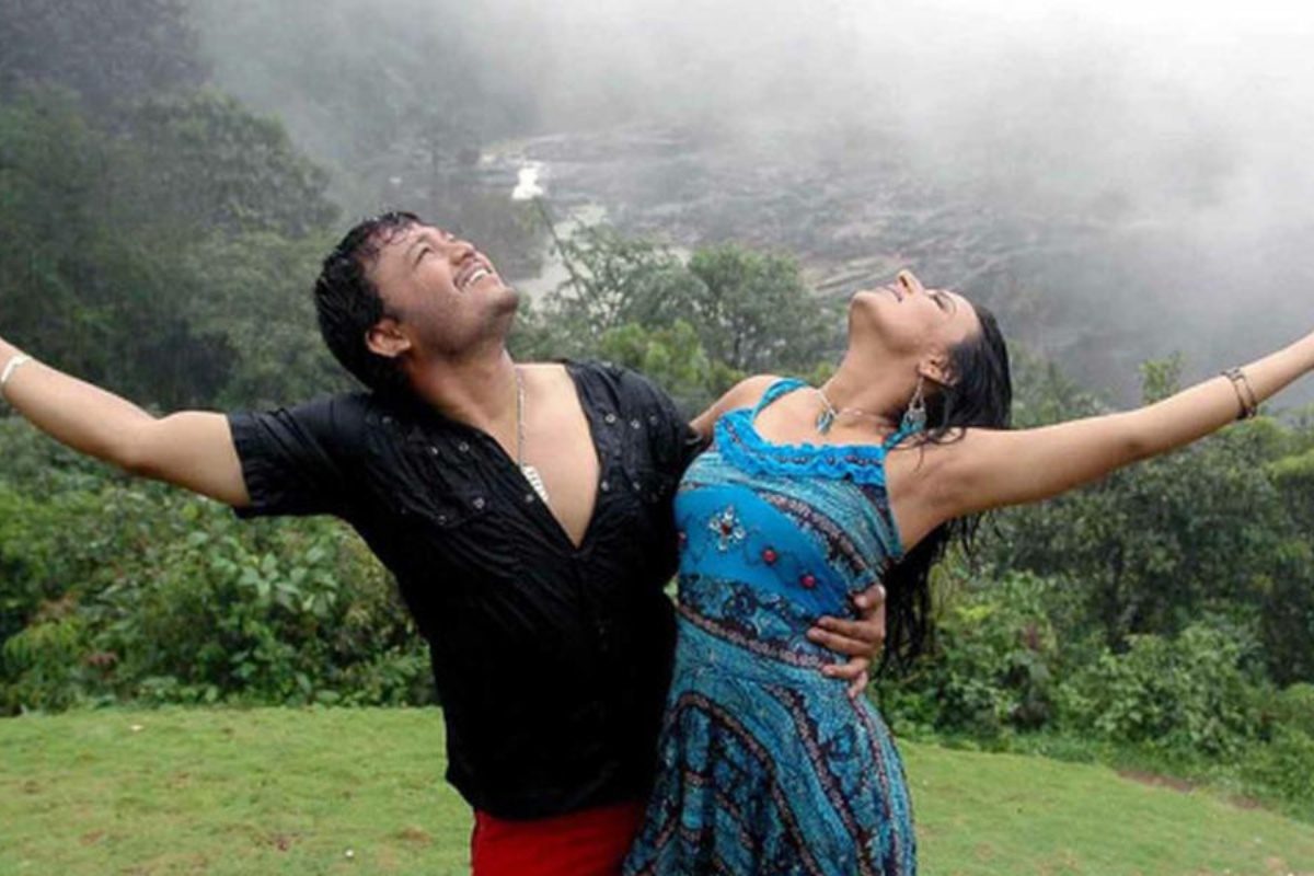 Blockbuster: రూ.70 లక్షల బడ్జెట్‌తో రూ.75 కోట్ల కలెక్షన్లు.. ఇండస్ట్రీని ఊపేసిన సినిమా