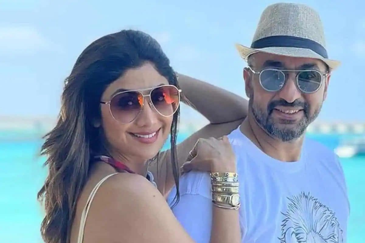 Shilpa Shetty: చిక్కుల్లో శిల్పా శెట్టి దంపతులు.. పోలీస్ కేసు నమోదు