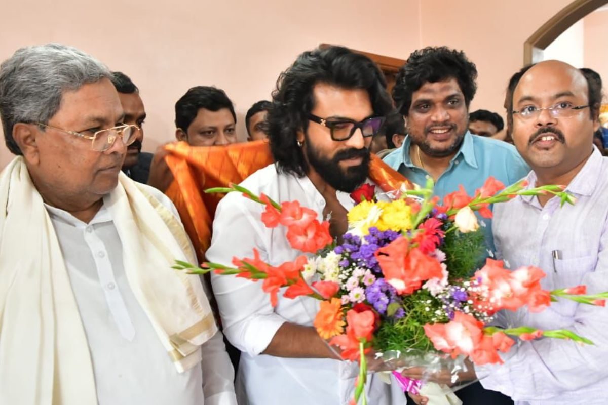 Ram Charan: రామ్ చరణ్‌కు కర్ణాటక CM సిద్ధ రామయ్య ఆత్మీయ ఆహ్వానం..!