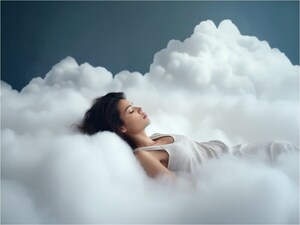 मृत परिजन सपनों में क्यों आते हैं? जानें मनोवैज्ञानिक और आध्यात्मिक रहस्य.