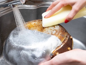 Common Dishwashing Errors That Threaten Your Health