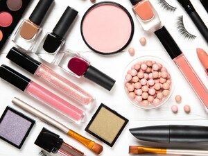 प्राइमर छोड़ना त्वचा के लिए खतरनाक! मेकअप हो सकता है खराब.