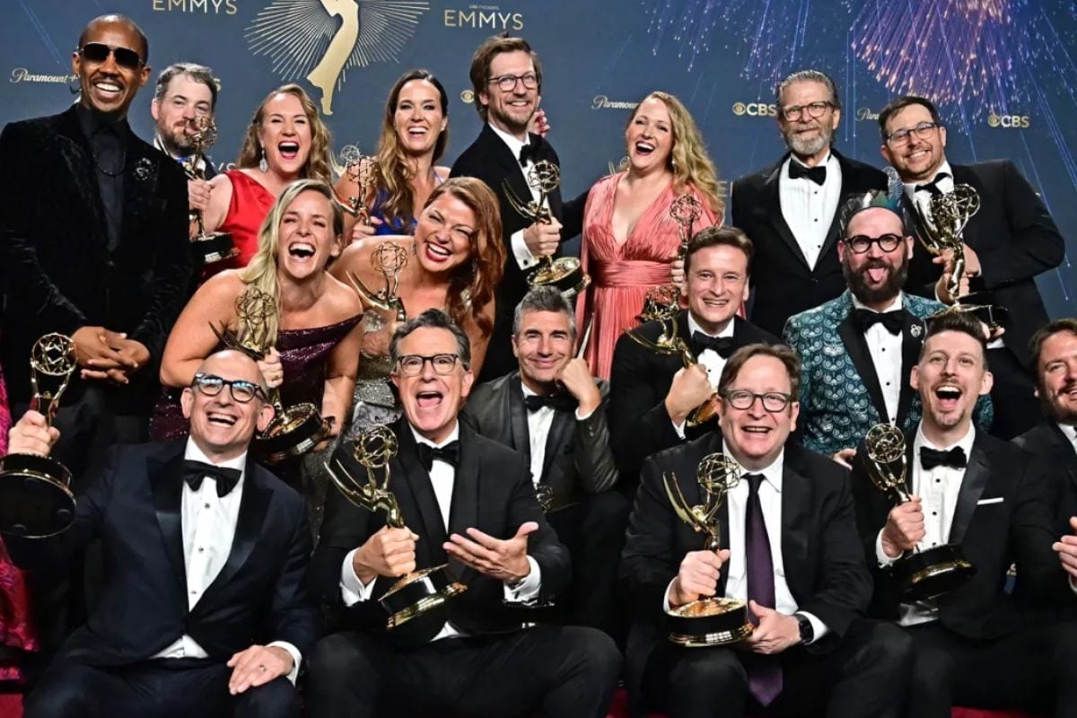 Emmy Awards 2025: అంగరంగ వైభవంగా 77వ 'ఎమ్మీ' అవార్డుల వేడుక.. విన్నర్స్ లిస్ట్ ఇదే!