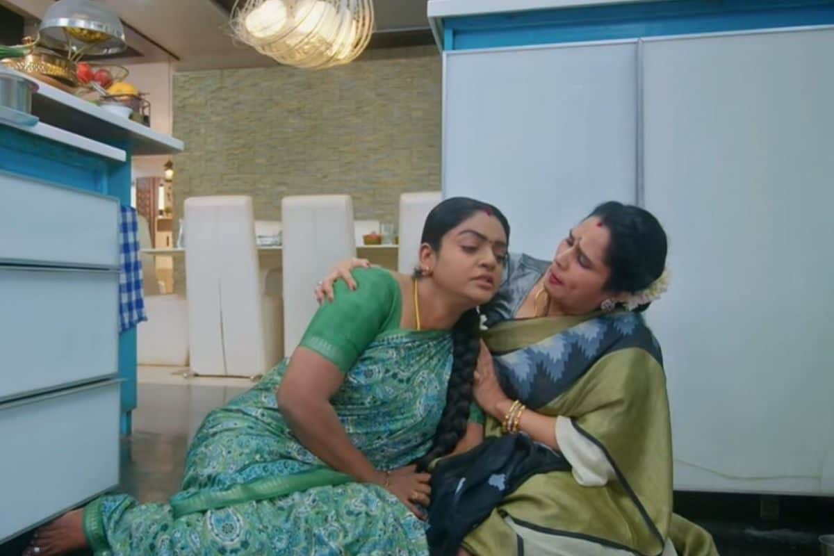 నాకు అన్నం పెట్టే మానవత్వం ఉండొచ్చు, తినిపించే ప్రేమ లేదు దీప.. వంటలక్కకు తల్లి ప్రేమ!