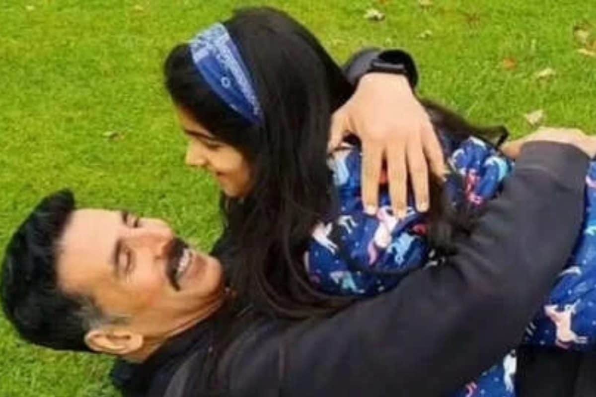 Akshay Kumar: ఇంట్లో బాస్ నా భార్యే.. నా కూతురికి డబ్బు గురించి చెప్పను