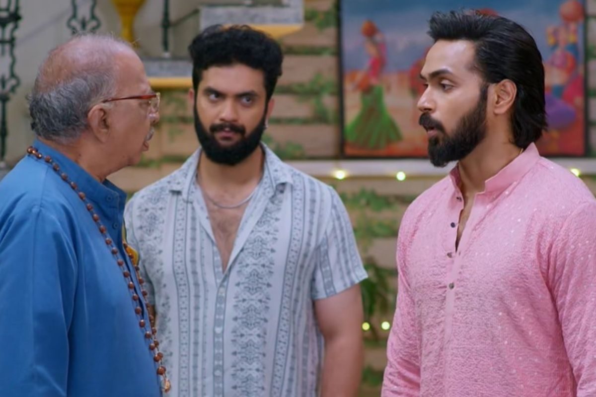 Brahmamudi: ధాన్యలక్ష్మి కుటుంబాన్ని వెళ్ళిపోమన్న రాజ్.. చెంప చెళ్లుమనిపించిన సీతారామయ్య!