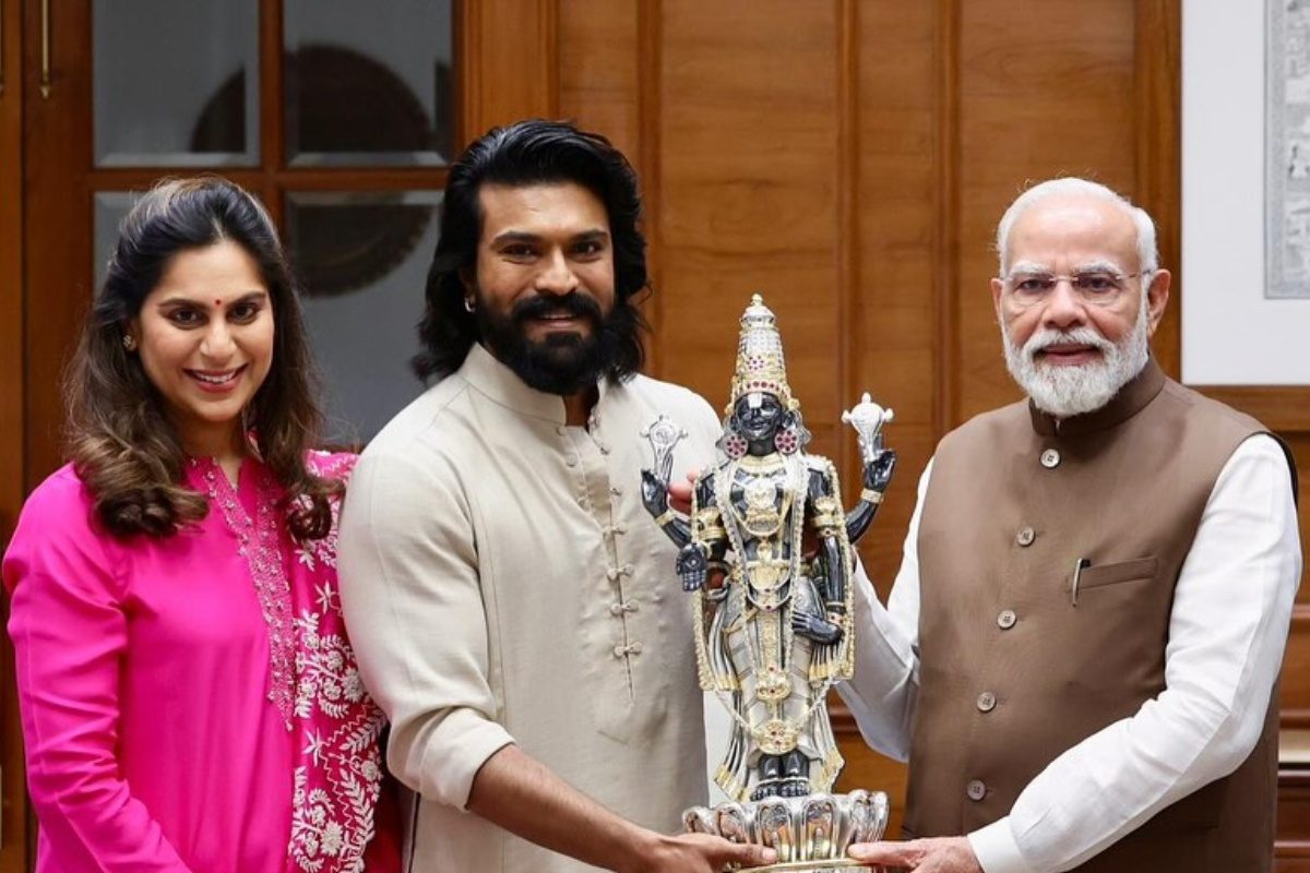 Ram Charan: ప్రధాని మోదీని కలిసిన రామ్ చరణ్ దంపతులు.. కారణం ఇదే