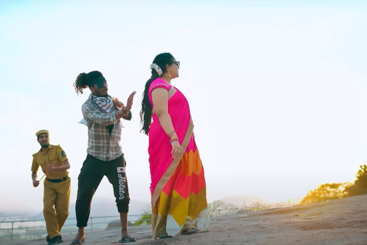 Telangana Folk Song: యూట్యూబ్‌లో సంచలనం.. ఇదీ తెలంగాణ ఫోక్ సాంగ్ పవర్.. విన్నారంటే వదలరు