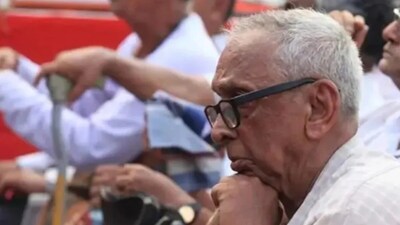 Resigning Govt. Employees Forfeit Pension, SC Rules; Gratuity Still Due.