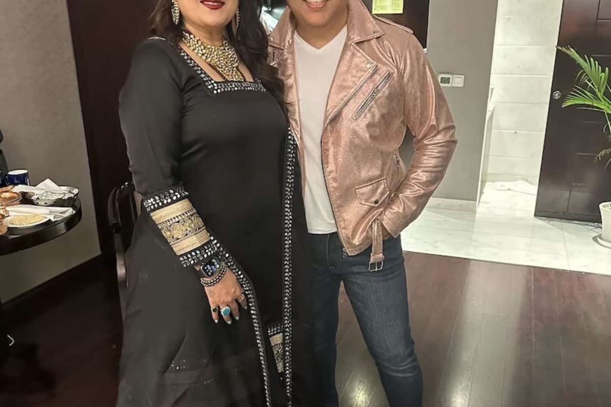 అత్త కావాల్సిన అమ్మాయిని భార్యగా చేసుకున్న స్టార్ హీరో.. ఈ ప్రేమకథలో ట్విస్టులు తెలిస్తే