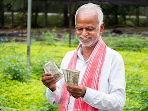 Pension News: పెన్షన్ రూ.10 వేలు చేస్తారా? ప్రభుత్వం నుంచి కీలక అప్‌డేట్ (ప్రతీకాత్మక చిత్రం)