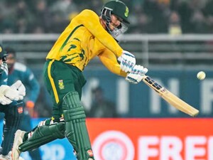 IND vs SA 2nd T20: Quinton de Kock's 90 leads SA to 213/4