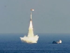 India successfully tested the K4 submarine-launched ballistic missile from INS Arighaat in the Bay of Bengal, boosting its nuclear triad and strategic deterrence. (Pic: Indian Defence News)