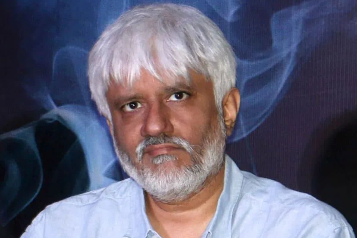 బయోపిక్ తీస్తానని రూ.30 కోట్లు మోసం.. భార్యతో సహా బాలీవుడ్ ఫిల్మ్‌మేకర్ విక్రమ్ భట్ అరెస్ట