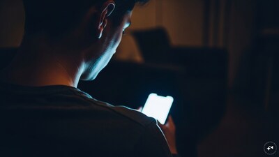 Social Media Addiction: Unplugging from the Scroll with Olivia Unplugged