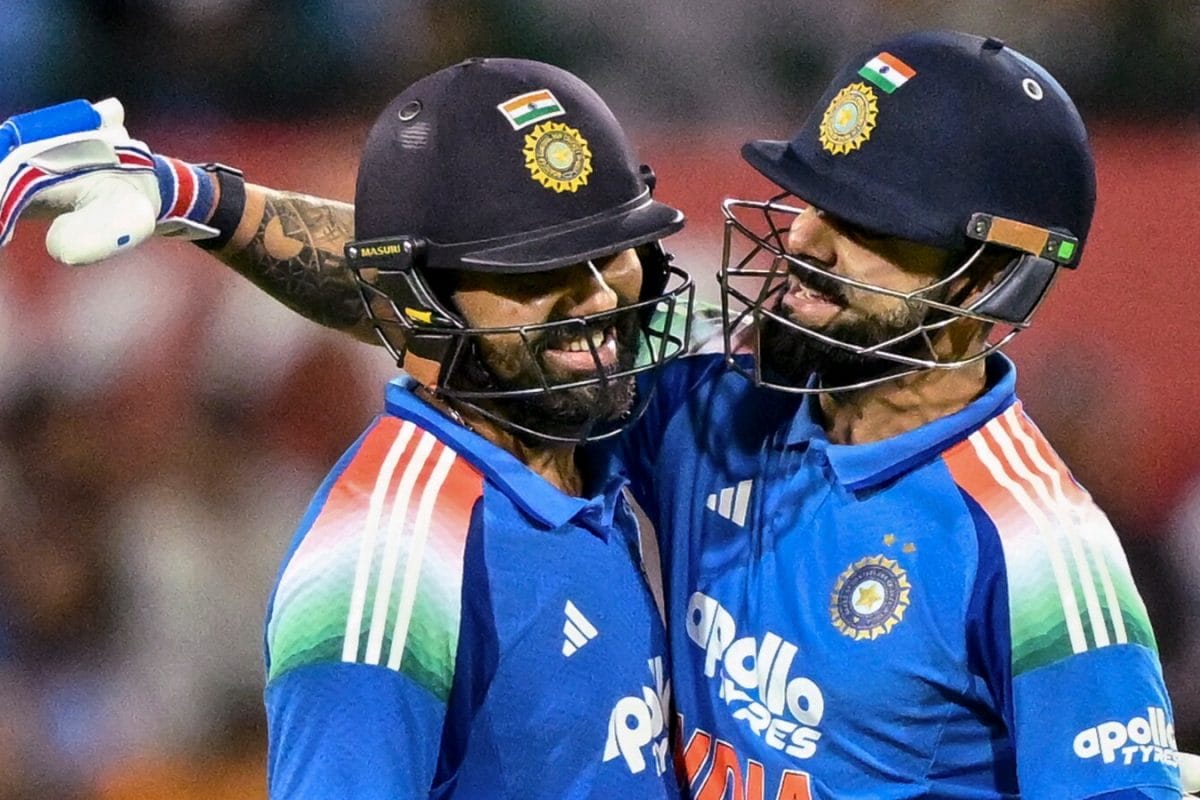 Team India: 2027 వన్డే వరల్డ్ కప్.. రోహిత్ VS  కోహ్లీ.. ఎవరికి అవకాశాలు ఎక్కువ!