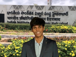Dream Job: 21 ఏళ్ల కుర్రాడు... రూ.2.5 కోట్ల జీతంతో జాబ్ ఆఫర్... ఐఐటీ హైదరాబాద్ చరిత్రలోనే రికార్డ్