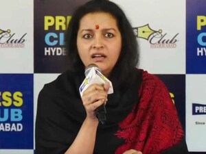 Renu Desai Slams Society's Double Standards on Stray Dog Debate