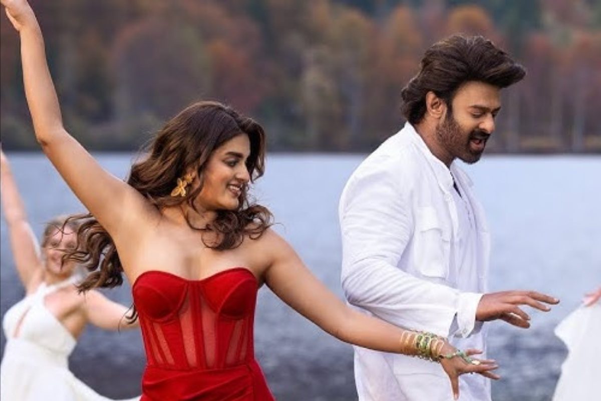 The RajaSaab Video Song: ది రాజాసాబ్ హిట్ సాంగ్ ఫుల్ వీడియో రిలీజ్.. నిధి అందాలకు యూత్ ఫిదా