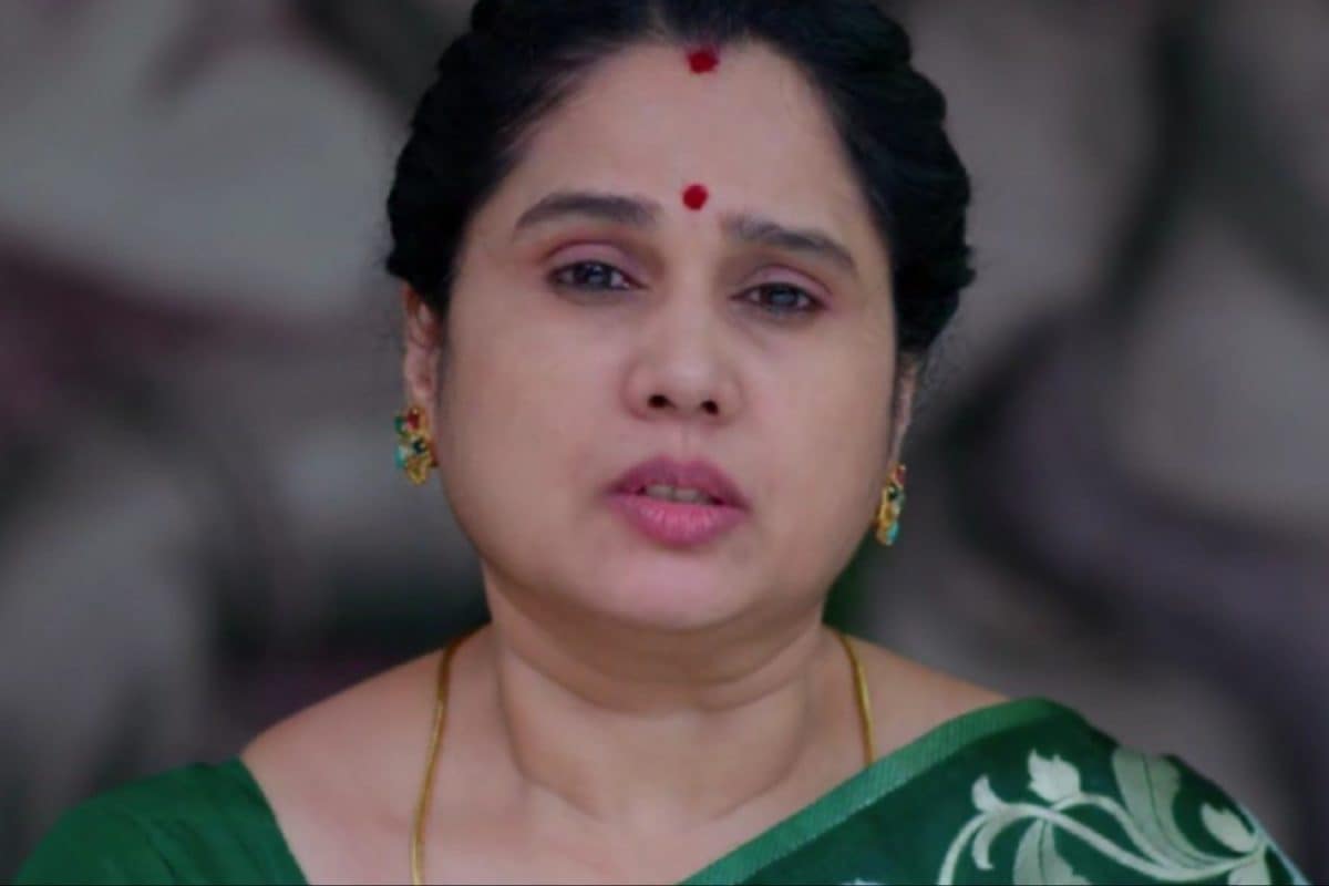 ‎Karthika Deepam Serial Today January 22nd Episode: జ్యోత్స్నను ఇరకాటంలో పడేసిన కార్తీక్.. రౌడీల నుంచి తప్పించుకున్న దాసు.. చావు అంచుల్లో సుమిత్ర!