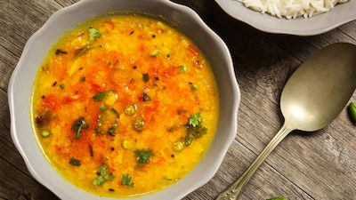 यूरिक एसिड और दालें: क्या दाल खाने से सच में बढ़ता है यूरिक एसिड? जानें सच्चाई.