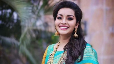 Renu Desai Slams Trolls Over Indecent Comments on Devotional Photo