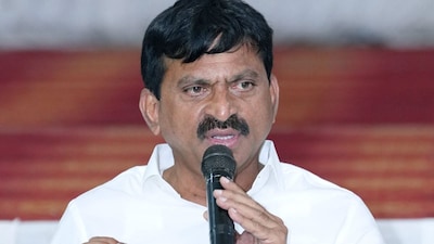 तेलंगाना कैबिनेट के बड़े फैसले: मेट्रो अधिग्रहण, कर्मचारी कल्याण, स्वास्थ्य सुधार