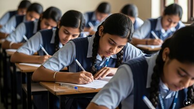 CBSE Board Exam 2026: సీబీఎస్ఈ పరీక్షల్లో కీలక మార్పులు... కోటి జవాబు పత్రాలను ఎలా చెక్ చేస్తారంటే..? (image: AI Generated)