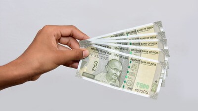 বেসরকারি খাতে স্থিতিশীল বেতন বৃদ্ধি: ২০২৬ সালের জন্য ৯.১% বৃদ্ধির পূর্বাভাস