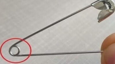 सेफ्टी पिनच्या छिद्राचे रहस्य: 99% लोकांना माहीत नाही यामागचे कारण!