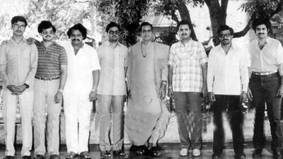 नंदामुरी कुटुंब: सिनेमा आणि राजकारणातील त्यांच्या दुहेरी राजवटीमागील रहस्ये उलगडणे