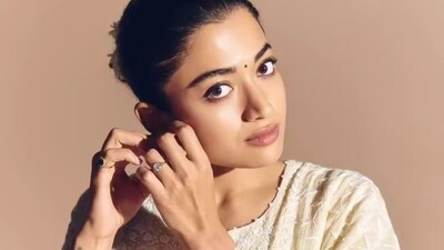 रश्मिका मंदाना के भावुक भाषण से विजय देवरकोंडा की मां की आंखों में आए आंसू.