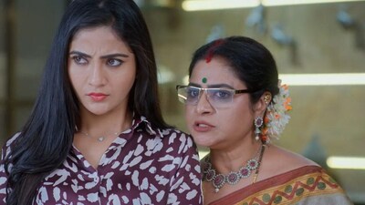 Karthika Deepam: Dasharath's Shocking Will Twist Drives Jyothsna Crazy!
